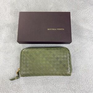 Bottega Veneta Intrecciato Leather Olive Green Zip Round Long Wallet W/Box